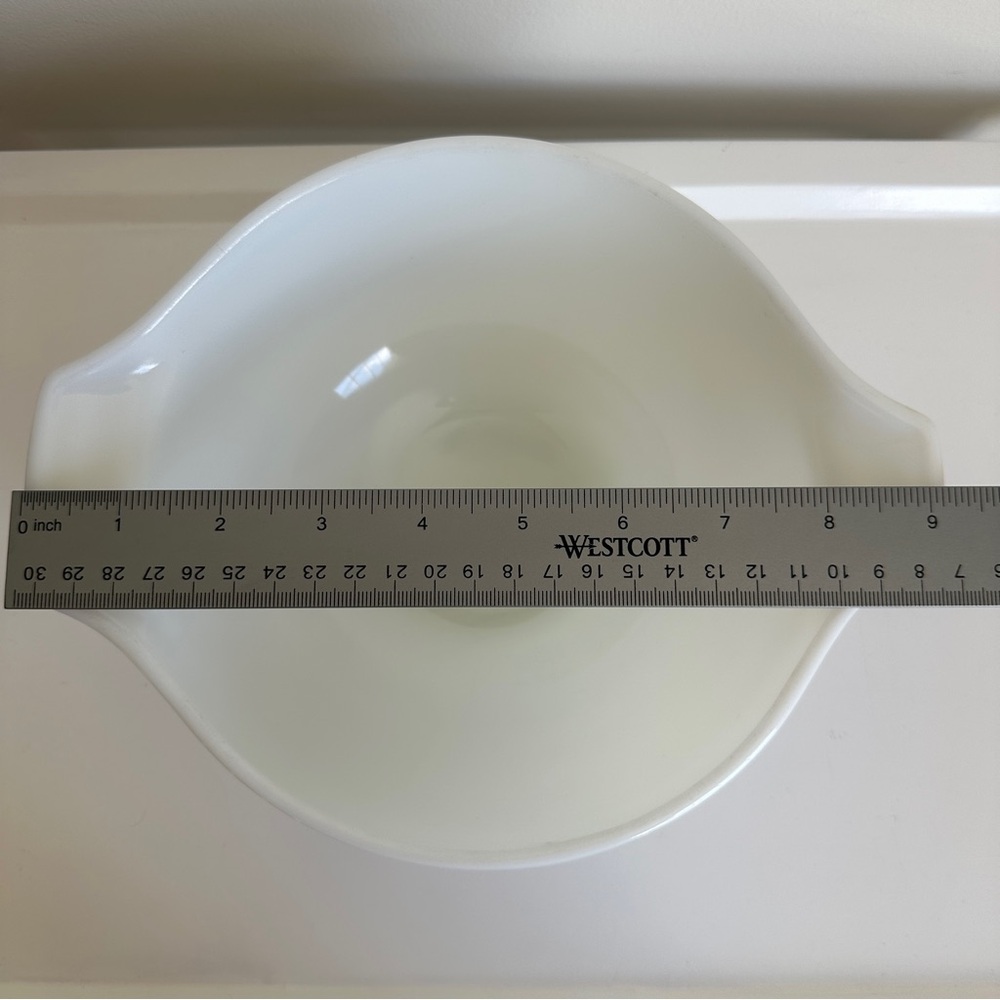 RARE Pyrex Cinderella Mixing Bowl Vintage White #442 1.5 Qt - Picture 9 of 13